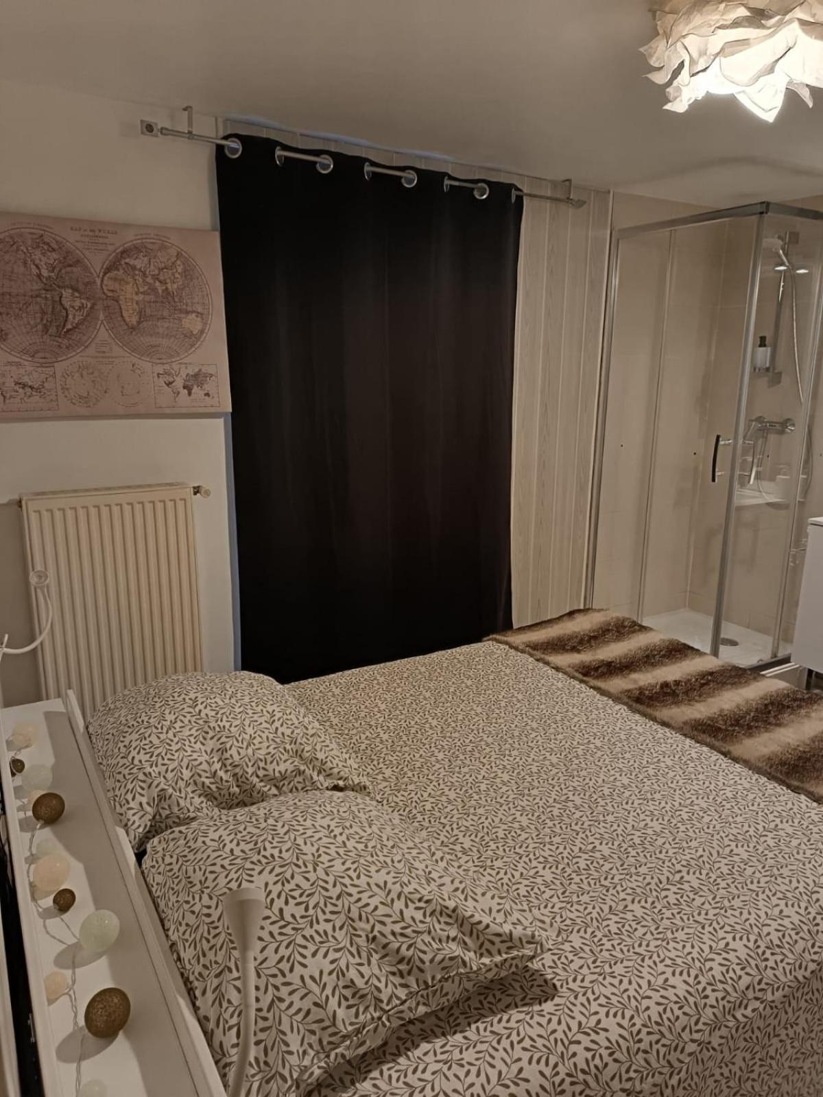 La Savoue - Chambre Francin Buitenkant foto